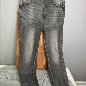 Judy Blue Women's Charcoal Straight Leg Jeans